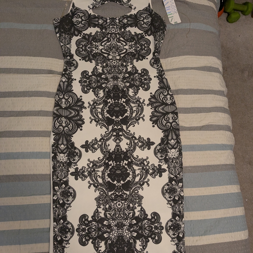 Elegant Black and White Patterned Dress
